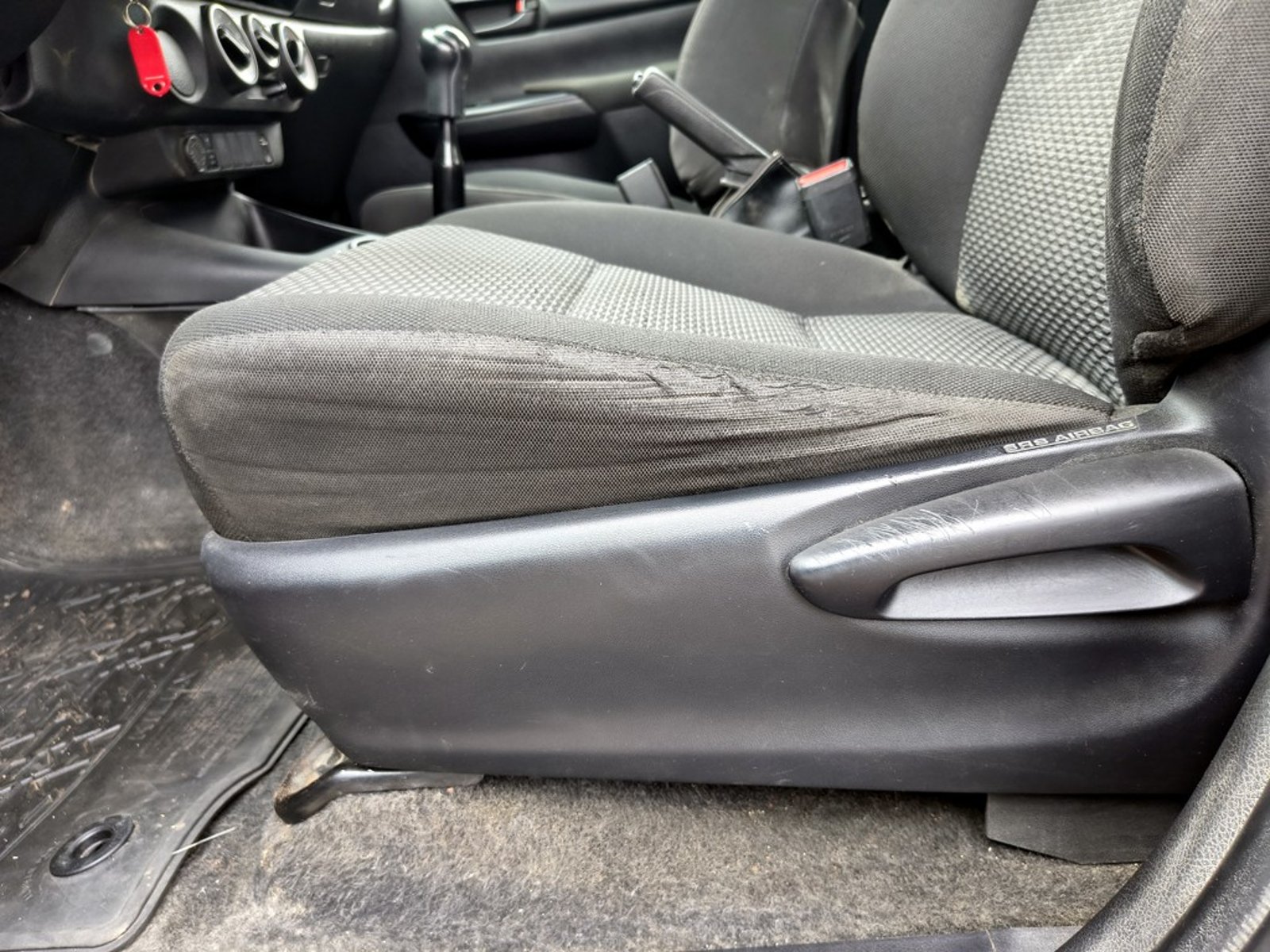 Toyota HILUX HILUX TSS 2.4 Diesel 4X2 T/M 2021 - Imagen 9 de 20