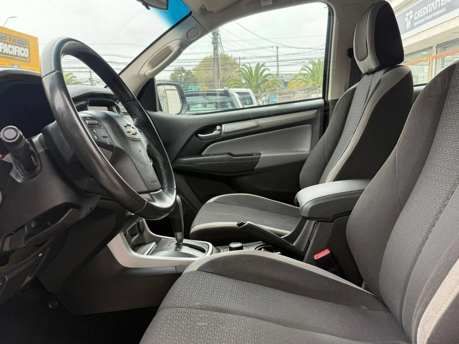 CHEVROLET COLORADO 2.8 AT 4X4 2022 - Imagen 9 de 13