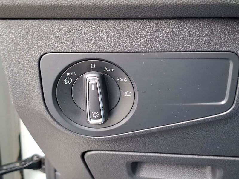 Volkswagen TIGUAN COMFORTLINE 4MOTION AT DIESEL 7 PASAJEROS 2020 - Imagen 19 de 20