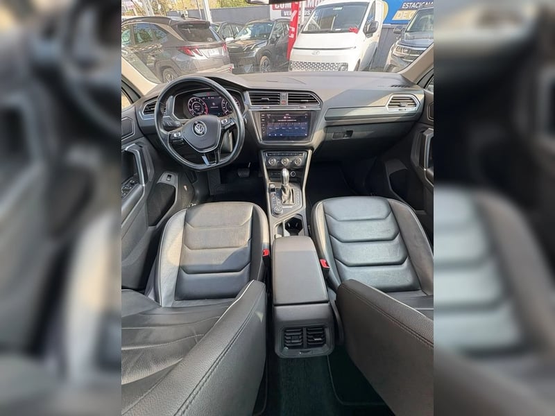 Volkswagen TIGUAN 2.0 TSI SPORT 4MOTION 4X4 180HP AT 5P. 2019 - Imagen 11 de 20