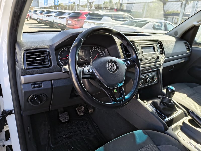 Volkswagen AMAROK 2.0 Diesel 4x2 T/M 2023 - Imagen 12 de 20