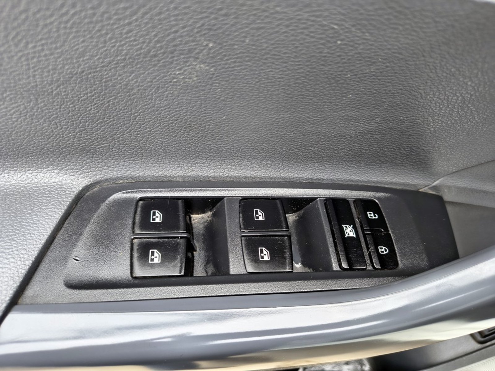 Maxus T60 2.0 Diesel 4x4 T/M 2024 - Imagen 8 de 20