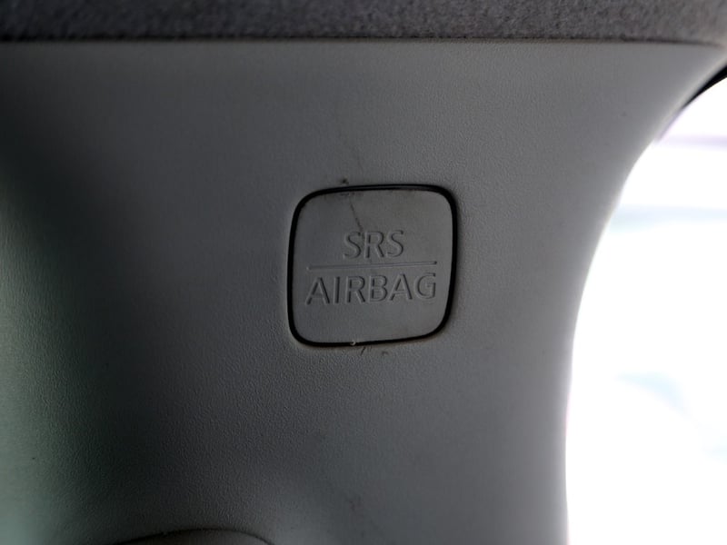 Nissan NAVARA 2.3 XE MT 4X4 2024 - Imagen 19 de 20