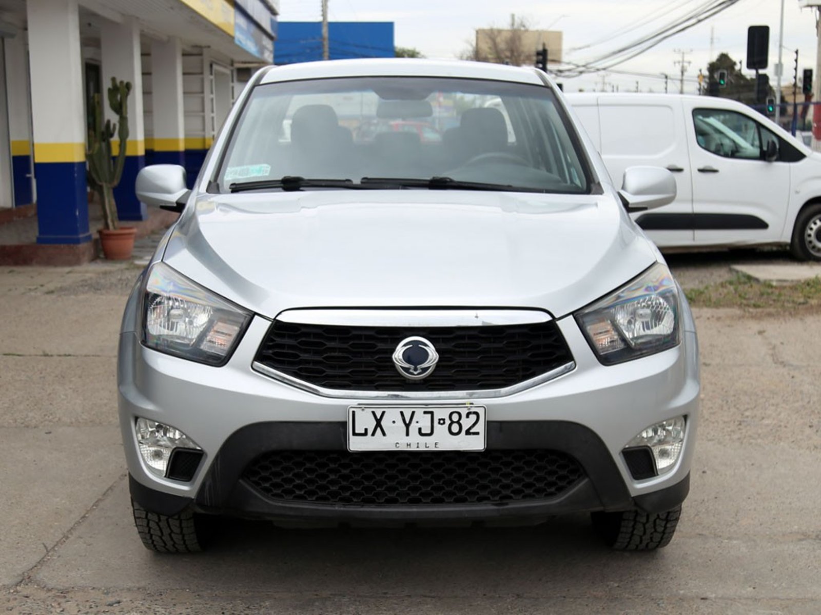 SsangYong ACTYON SPORTS MT 2.2 DIESEL 4X2 2020 - Foto 2 de 19