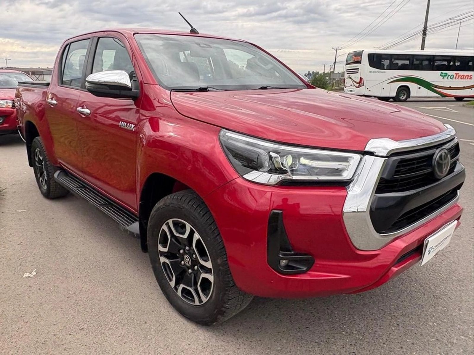 Toyota SRV 2.4 4x4 AUT. 2023 - Foto 2 de 12