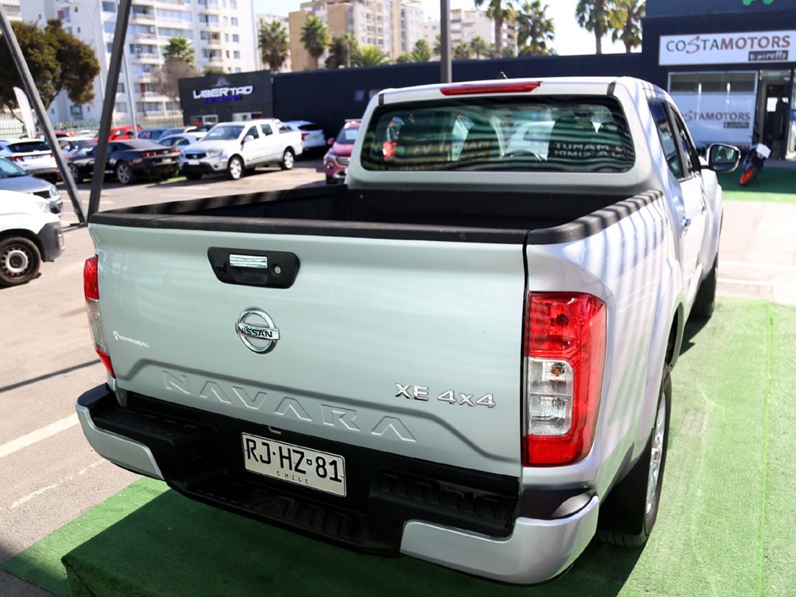NISSAN NAVARA 2.3 AT 4X4 DIESEL 2022 - Imagen 8 de 20
