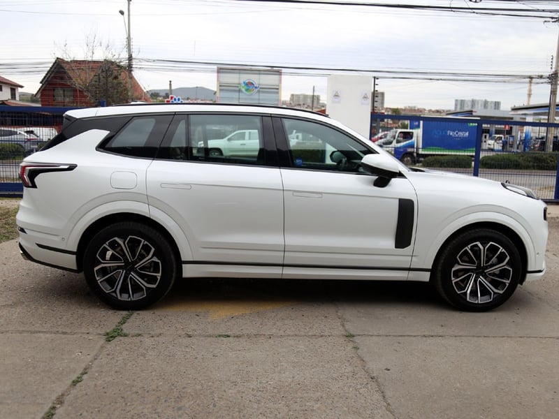 Lynk & Co 09 HALO 2.0 T 2027 - Imagen 4 de 20