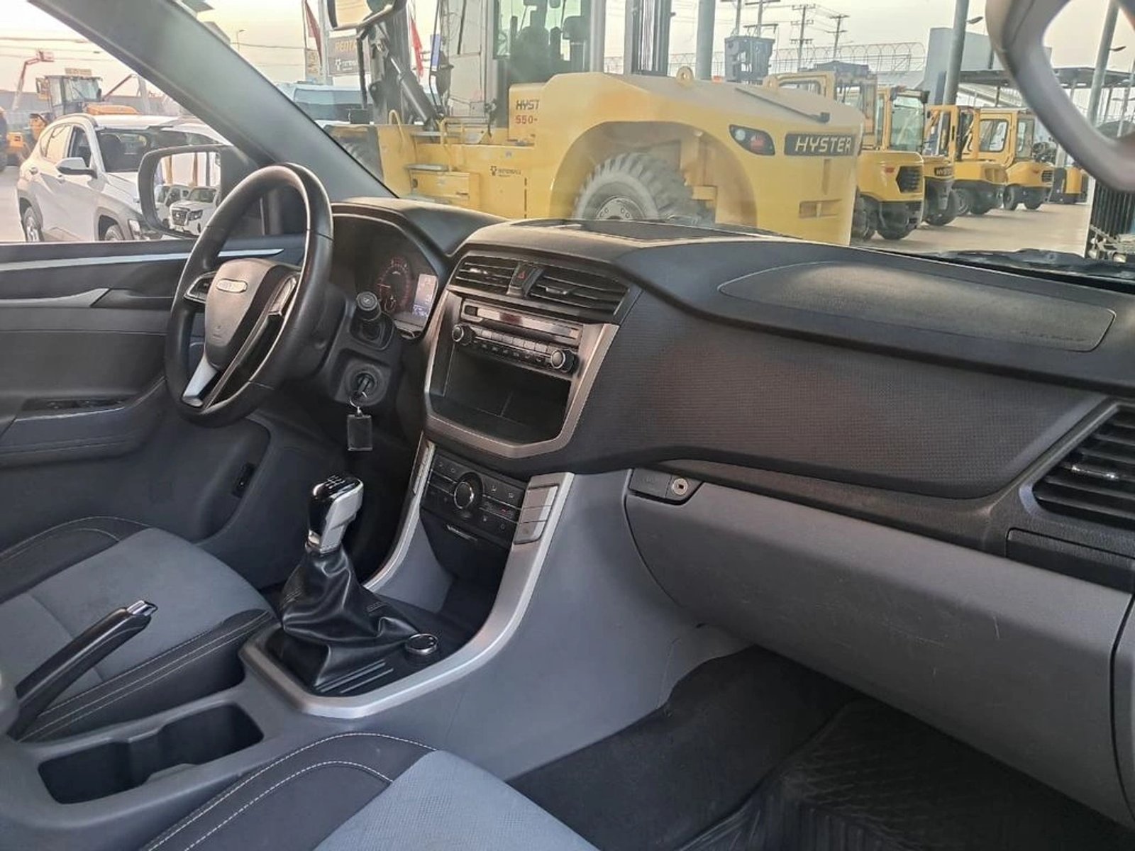 MAXUS T60 2.8 GL MT 4X4 2024 - Imagen 16 de 20
