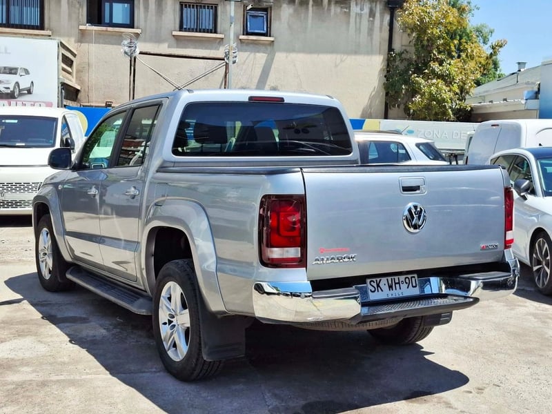 Volkswagen AMAROK 2.0 HIGHLINE 4MOTION AT 2023 - Imagen 10 de 20