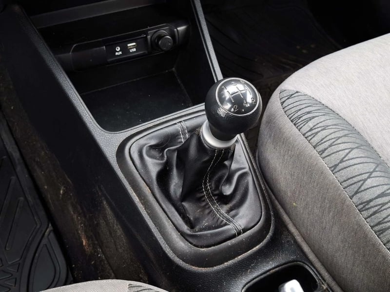 Kia SOLUTO 1.4 2022 - Imagen 20 de 20