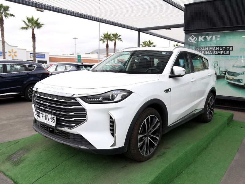 Jetour X70 PLUS 1.5 AT 2024