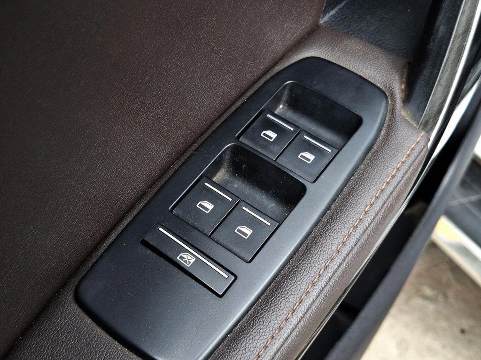 ZX Auto TERRALORD 2.5 DLX MT 4X2 2023 - Imagen 14 de 20