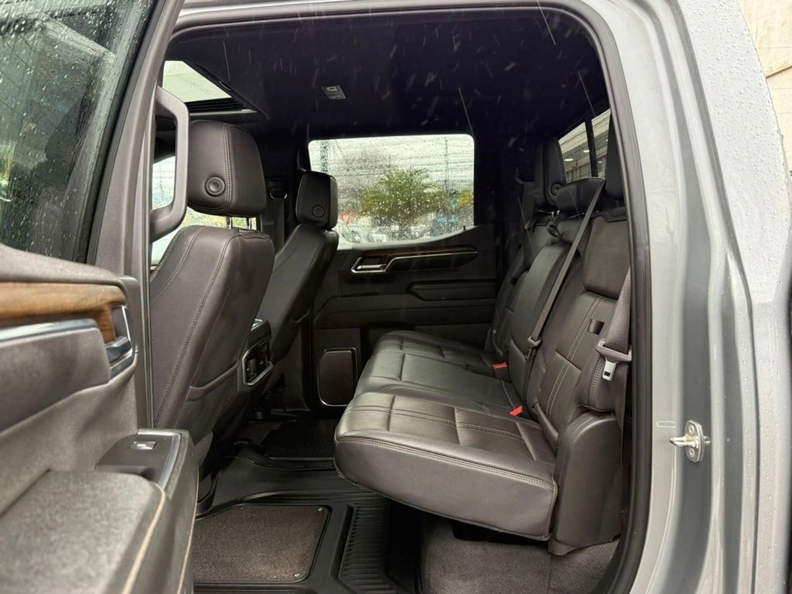 Chevrolet SILVERADO High Country 4X4 3.0 DIESEL AUT 2024 - Imagen 11 de 20