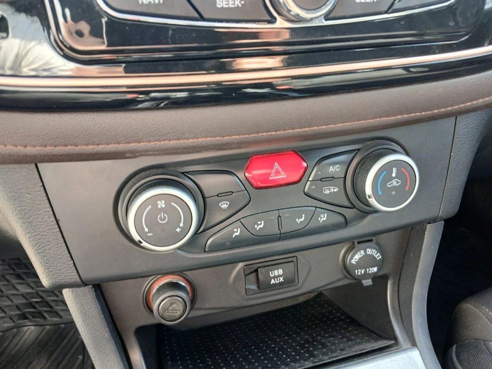 ZX AUTO TERRALORD Terralord 2.5 D 4X4 TM 2023 - Imagen 13 de 19