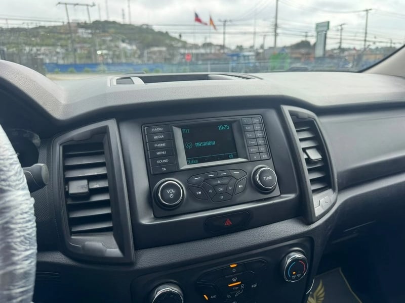 Ford RANGER RANGER 2.2 2023 - Imagen 8 de 9