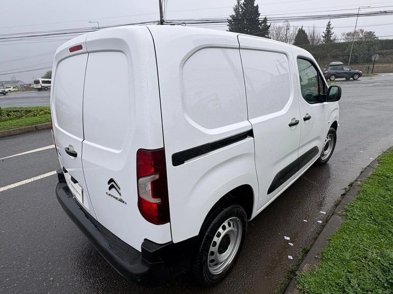 Citroën BERLINGO 1.5 L1 DIESEL 2024 - Imagen 4 de 9