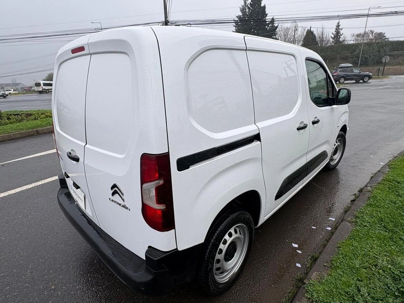 Citroën BERLINGO 1.5 L1 DIESEL 2024 - Imagen 4 de 9