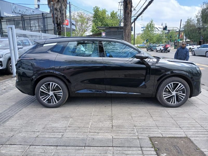 Lynk & Co 08 PHEV 2027 - Imagen 5 de 20