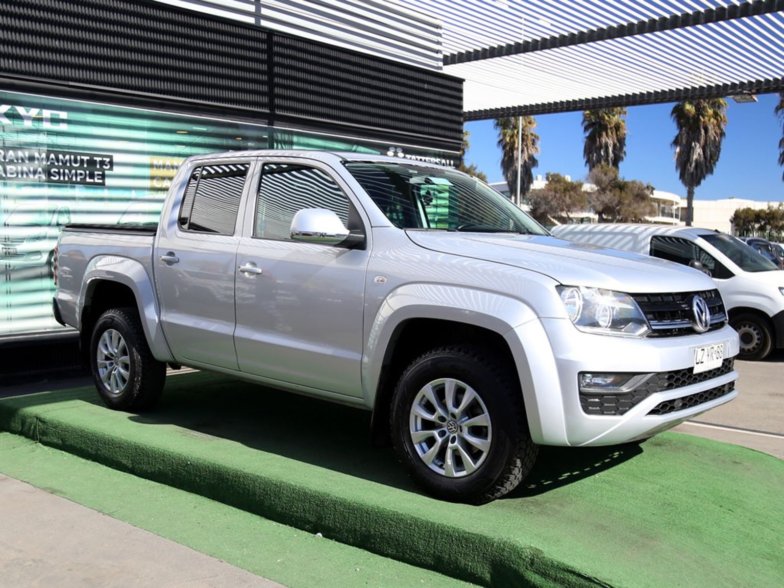 Volkswagen AMAROK COMFORTLINE AT 2.0 4X4 2021 - Foto 3 de 20