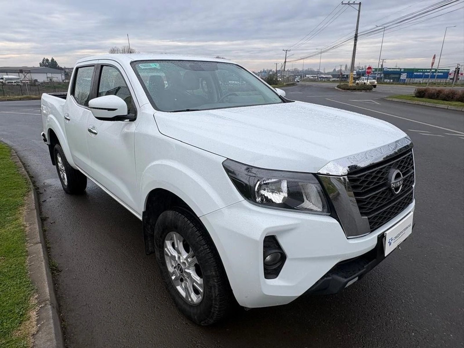 Nissan NAVARA 2.3 MT 4X2 2023 - Foto 3 de 11