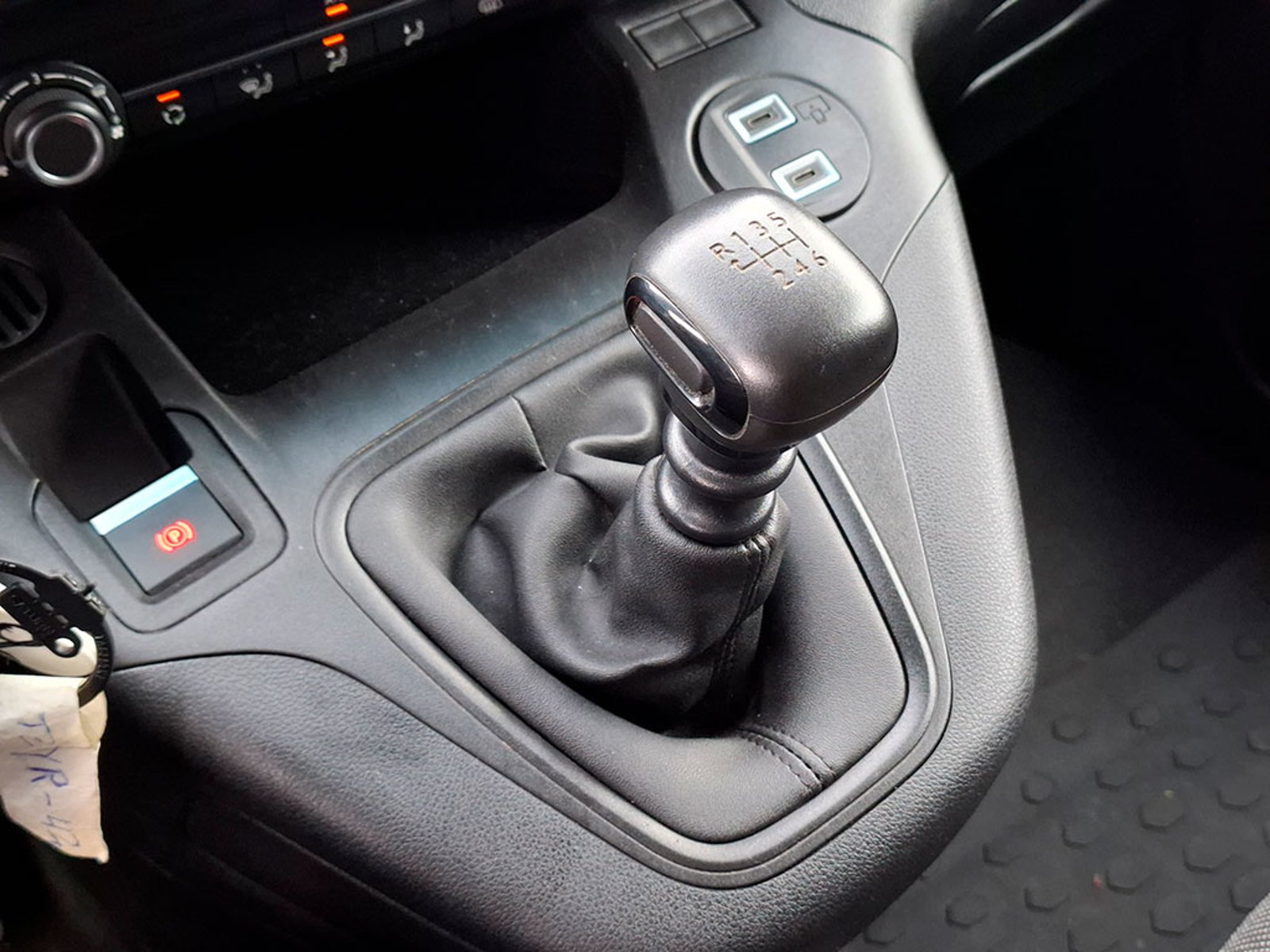 Peugeot PARTNER PARTNER L1 1.5 2025 - Imagen 17 de 17