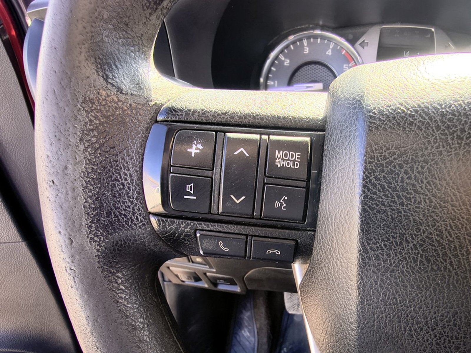 Toyota HILUX TSS 2.4 Diesel 4X2 T/M 2022 - Imagen 10 de 13