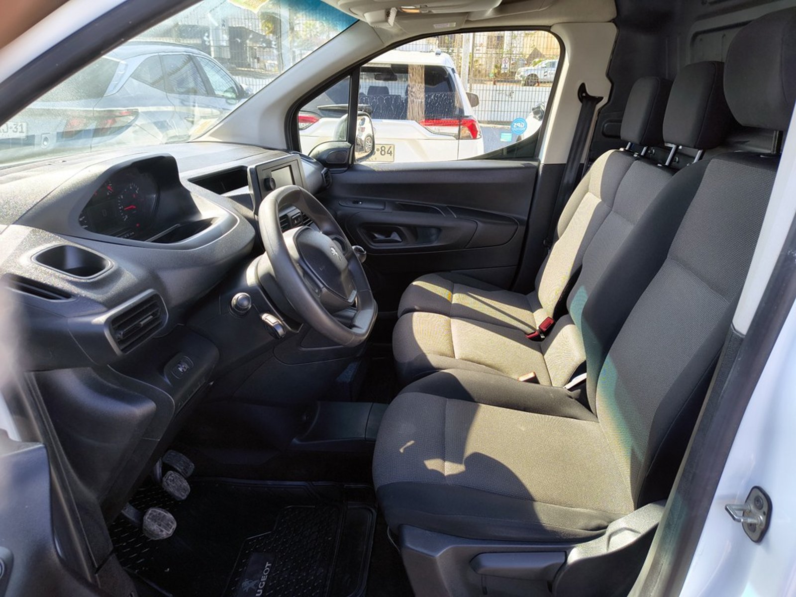 Peugeot PARTNER HDI 92HP L1 1.6 2022 - Imagen 10 de 15