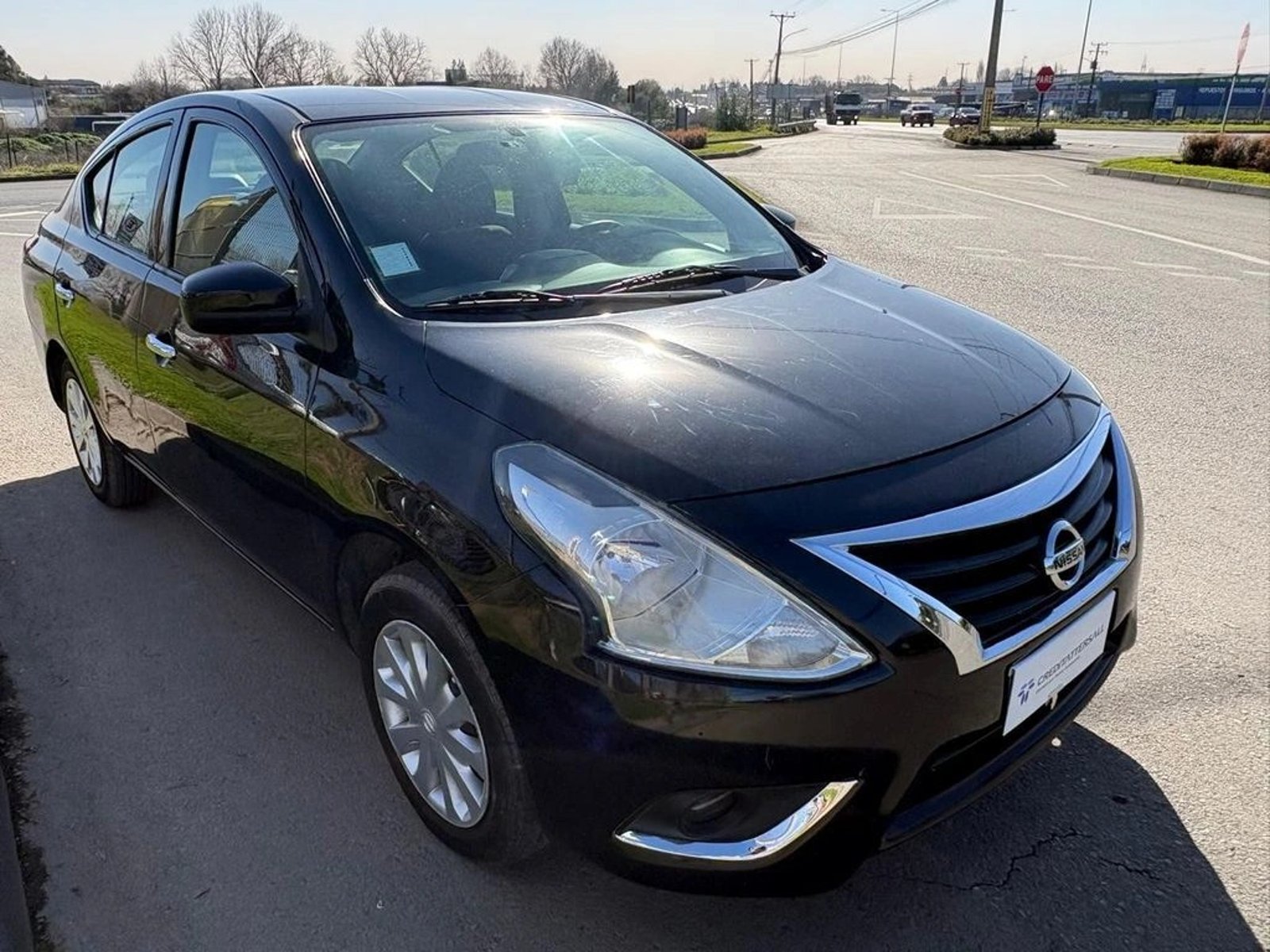 Nissan VERSA SENSE 1.6 2019 - Foto 3 de 12