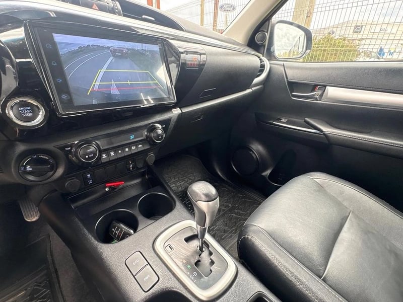 Toyota SRV 2.4 4x4 AUT. 2023 - Imagen 10 de 12
