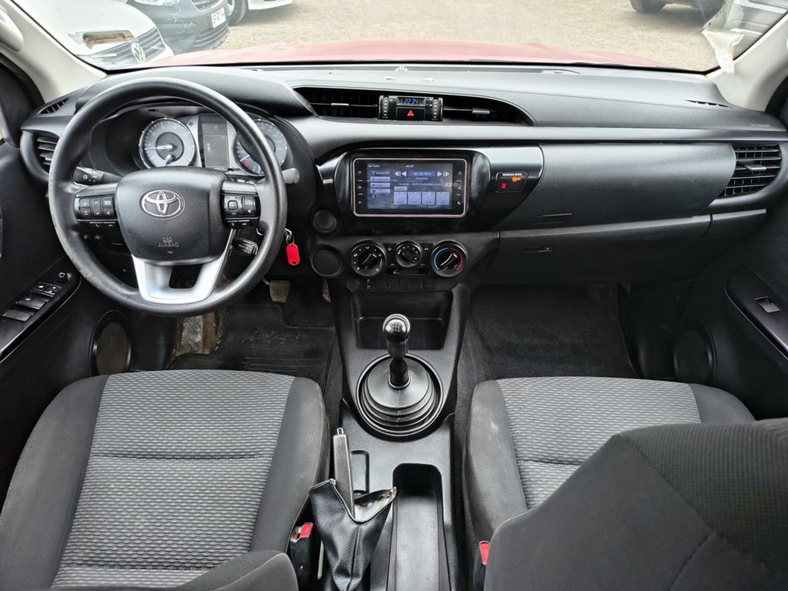 TOYOTA HILUX TSS 2.4 Diesel 4X2 T/M 2021 - Imagen 19 de 20