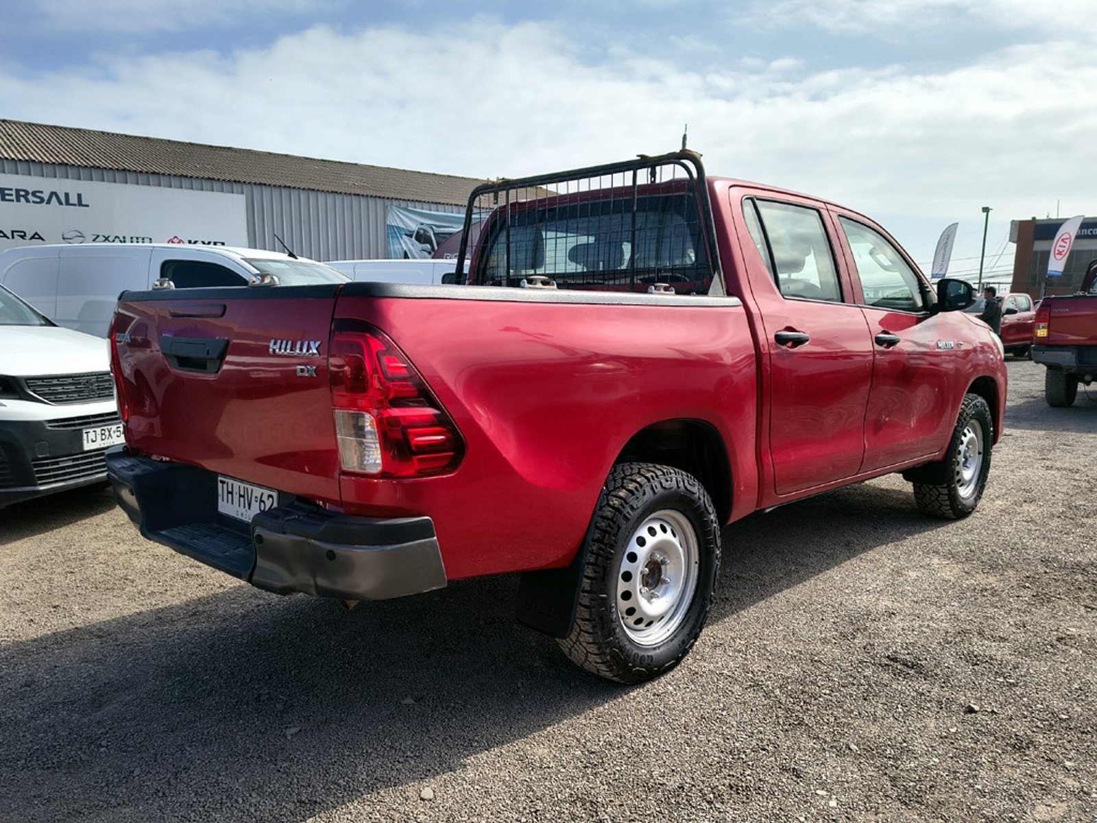 Toyota HILUX HILUX TSS 2.4 Diesel 4X4 T/M 2024 - Imagen 7 de 17