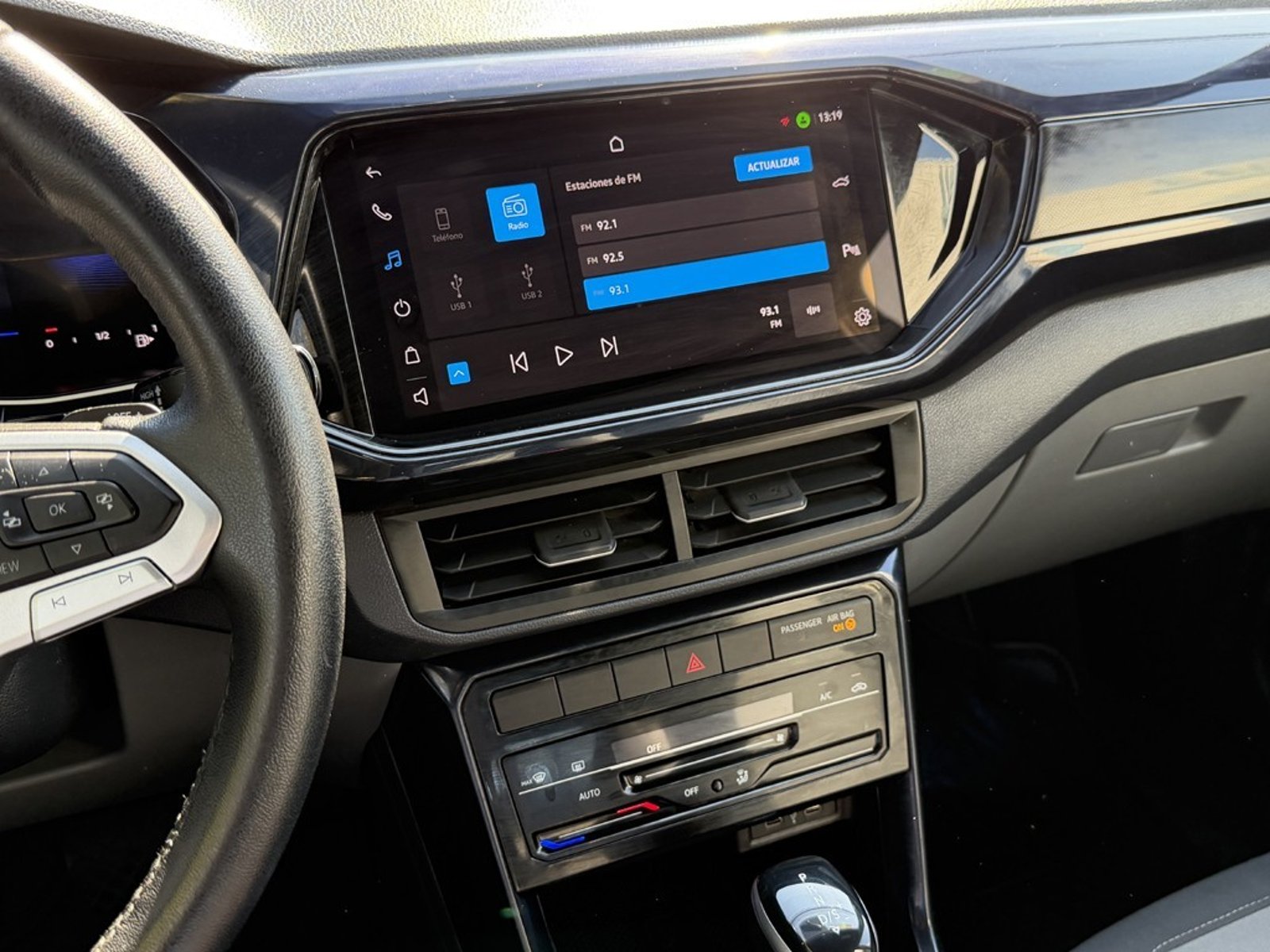 Volkswagen T-CROSS 1.0 TSI COMFORTLINE AT 2024 - Imagen 10 de 20