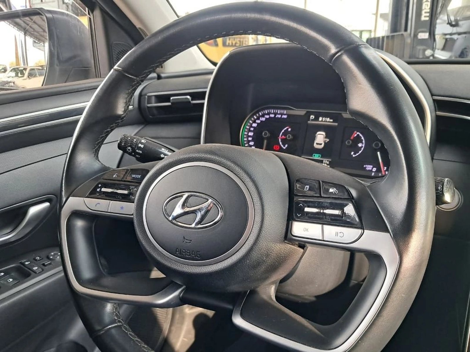HYUNDAI TUCSON 2.0 NX4 PLUS 4X2 AT 2024 - Imagen 20 de 20
