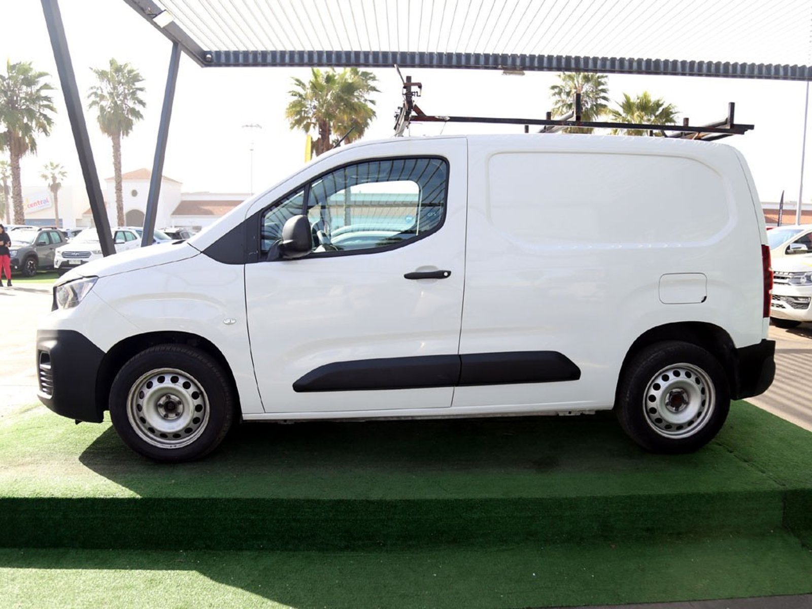 Peugeot PARTNER 1.5 L1 BLUEHDI 100 MT DIESEL 2023 - Imagen 5 de 20