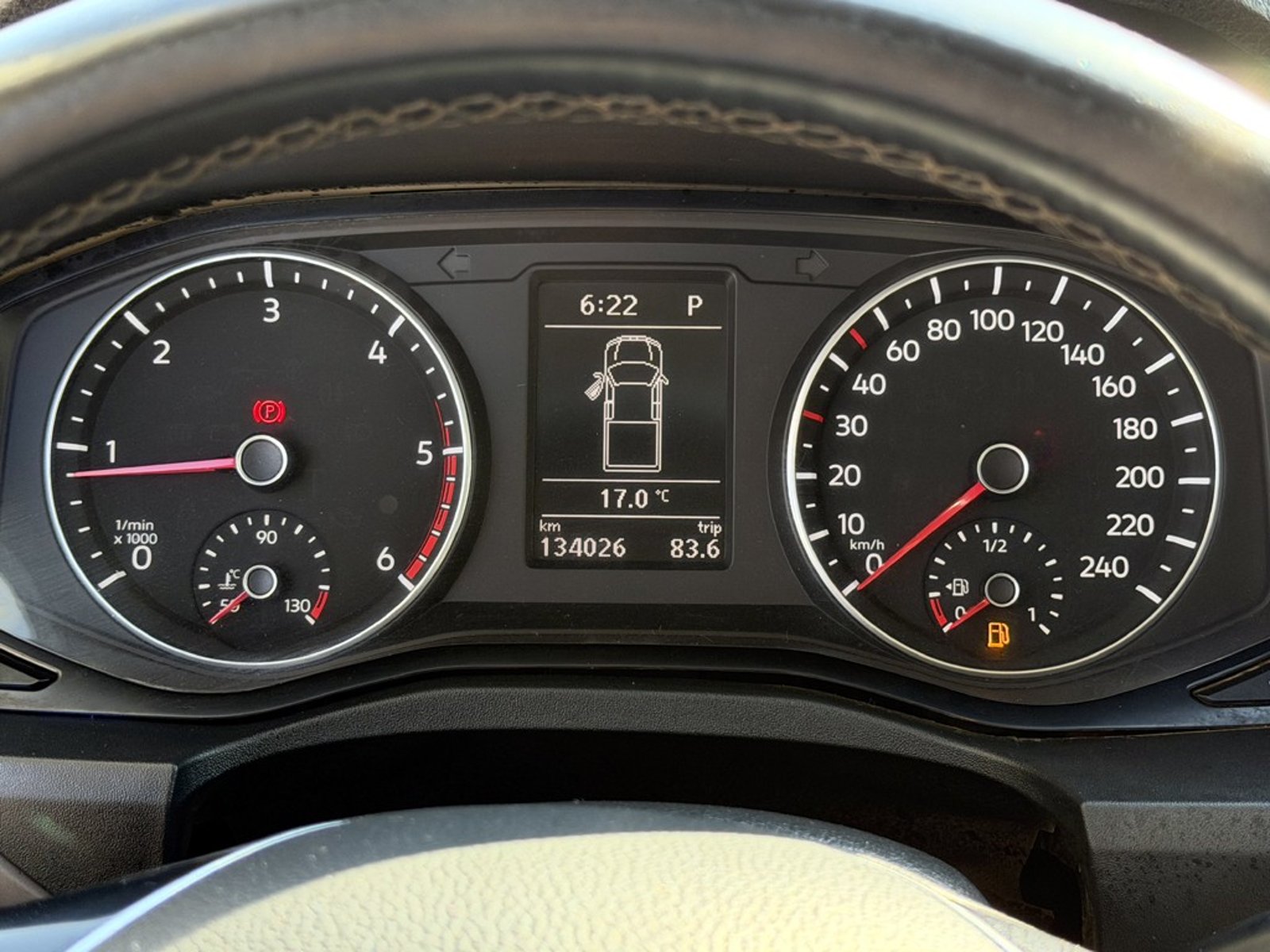 VOLKSWAGEN AMAROK 2.0 TRENDLINE 2023 - Imagen 16 de 20