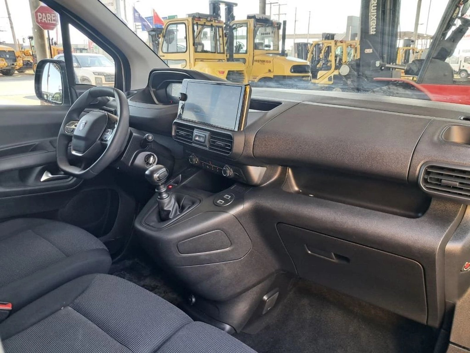 Peugeot PARTNER 1.5 L1 4X2 MT 2025 - Imagen 15 de 20