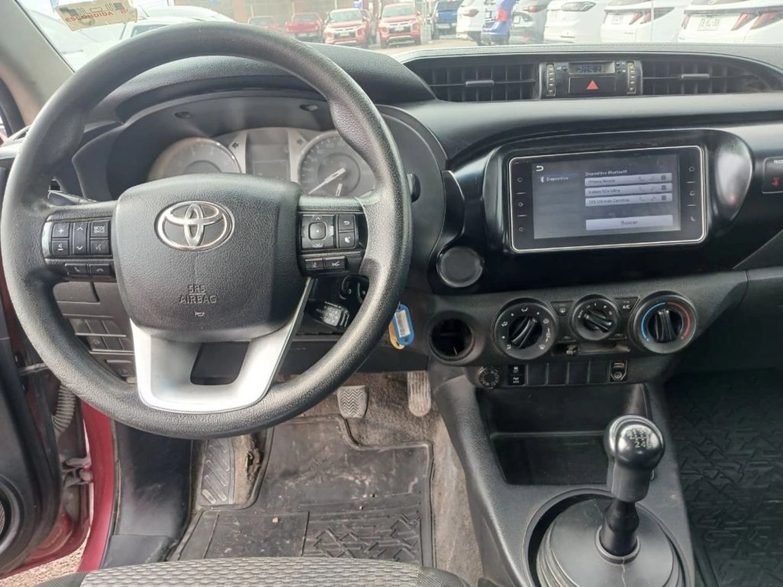 Toyota HILUX TSS 2.4 Diesel 4X2 T/M 2022 - Imagen 13 de 20