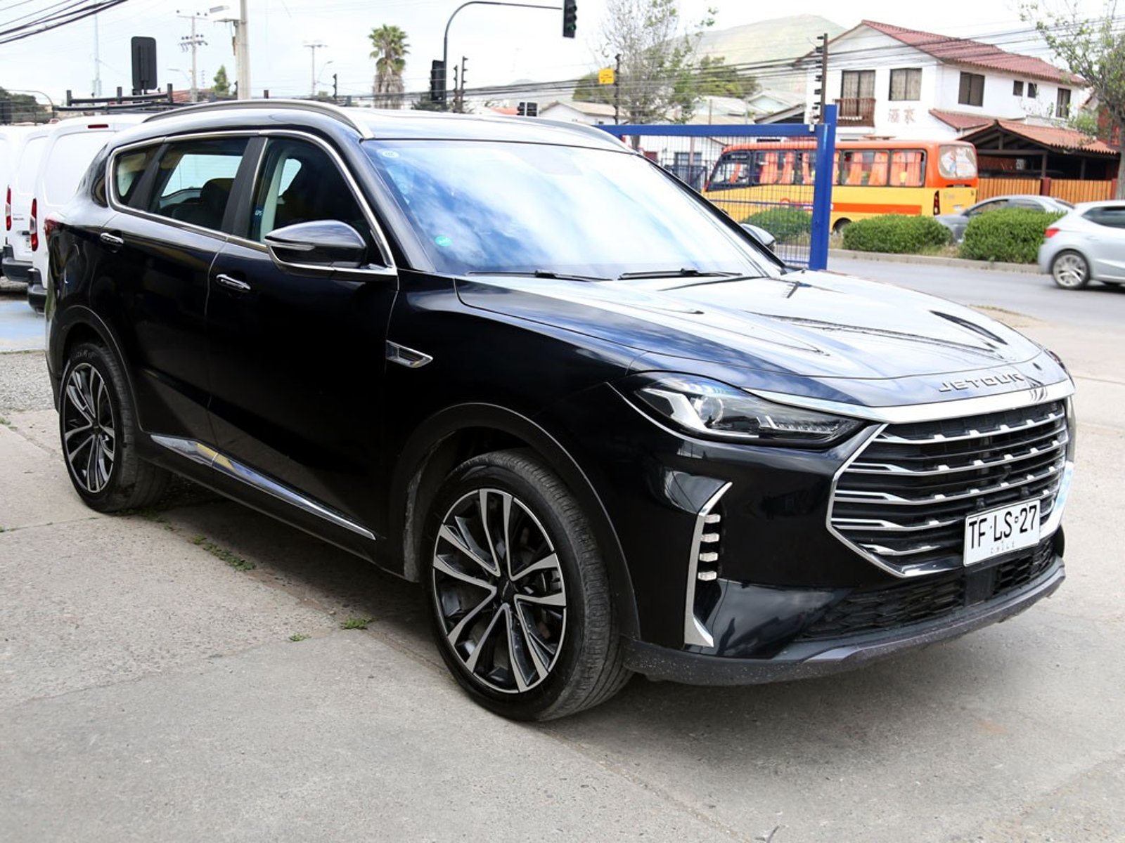 Jetour X70 PLUS 1.6 AUT 2024 - Foto 3 de 20