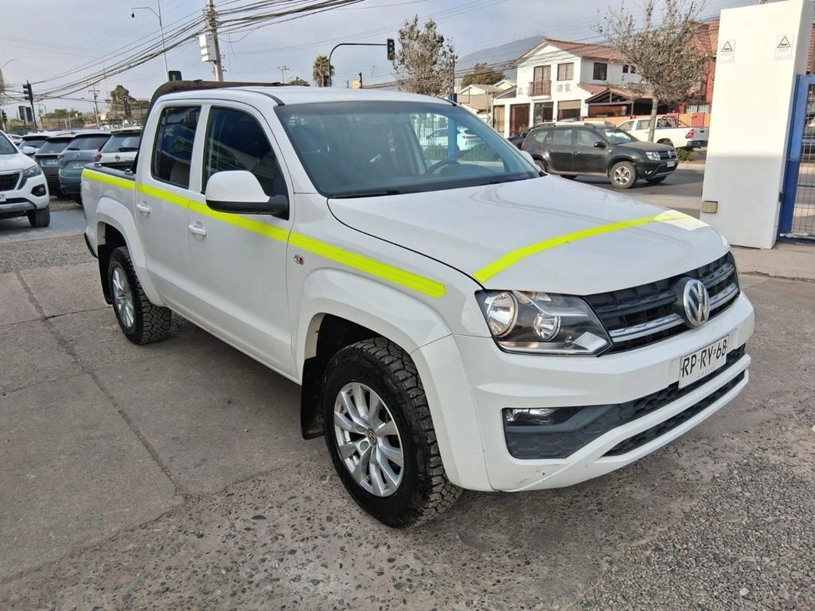 VOLKSWAGEN AMAROK 2.0 TRENDLINE MT 4X4 DIESEL 2022 - Imagen 3 de 20