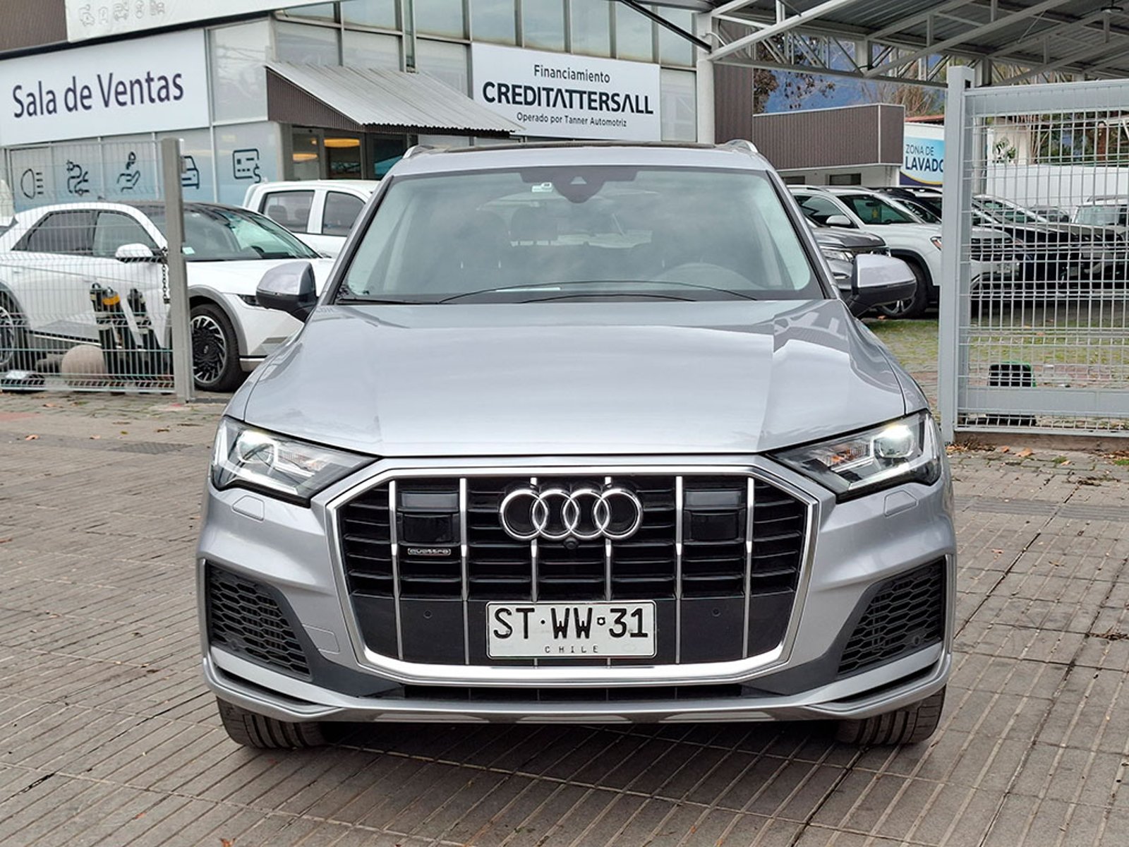 Audi Q7 55 TFSI Quattro 3.0 S line 2023 - Foto 2 de 20