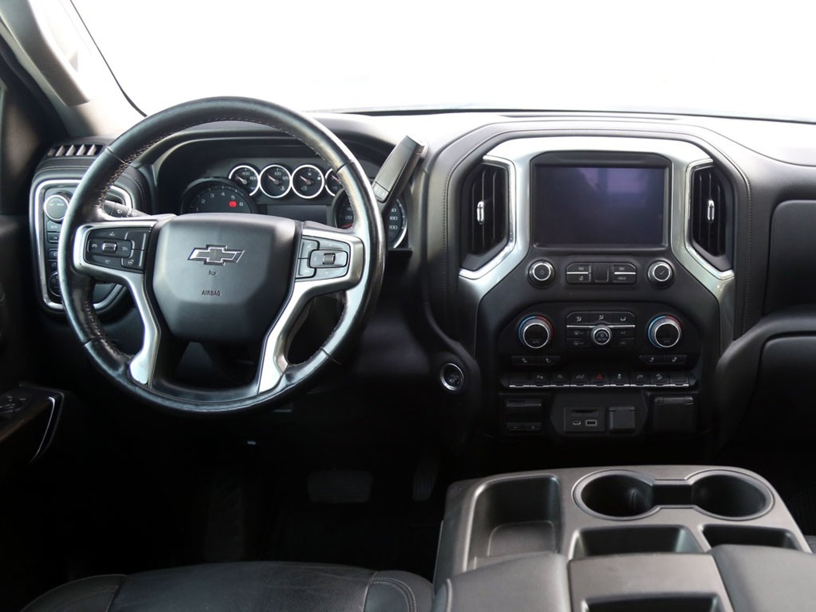 Chevrolet SILVERADO CC LTZ AT 4X4 DIESEL 2022 - Imagen 10 de 20