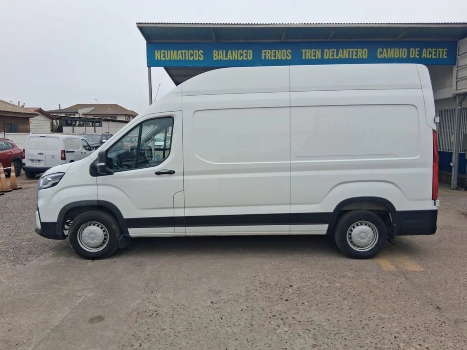 MAXUS DELIVER9 CARGO L3H3 RWD 2.0 2024 - Imagen 8 de 20