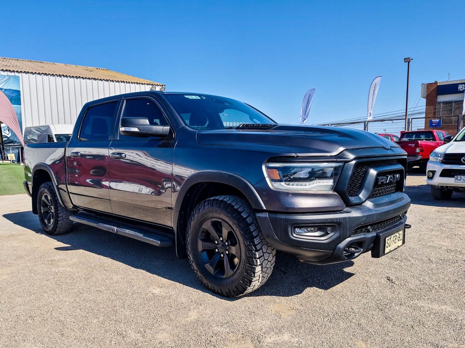 RAM 1500 LARAMIE CAB 4X4 5.7 AUT 2022 - Imagen 3 de 20