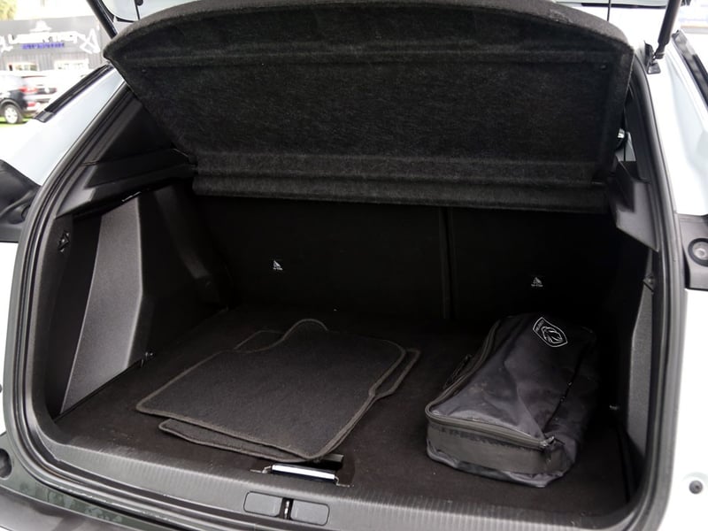 Peugeot 2008 BLUE HDI 1.5 AUT 2025 - Imagen 9 de 20