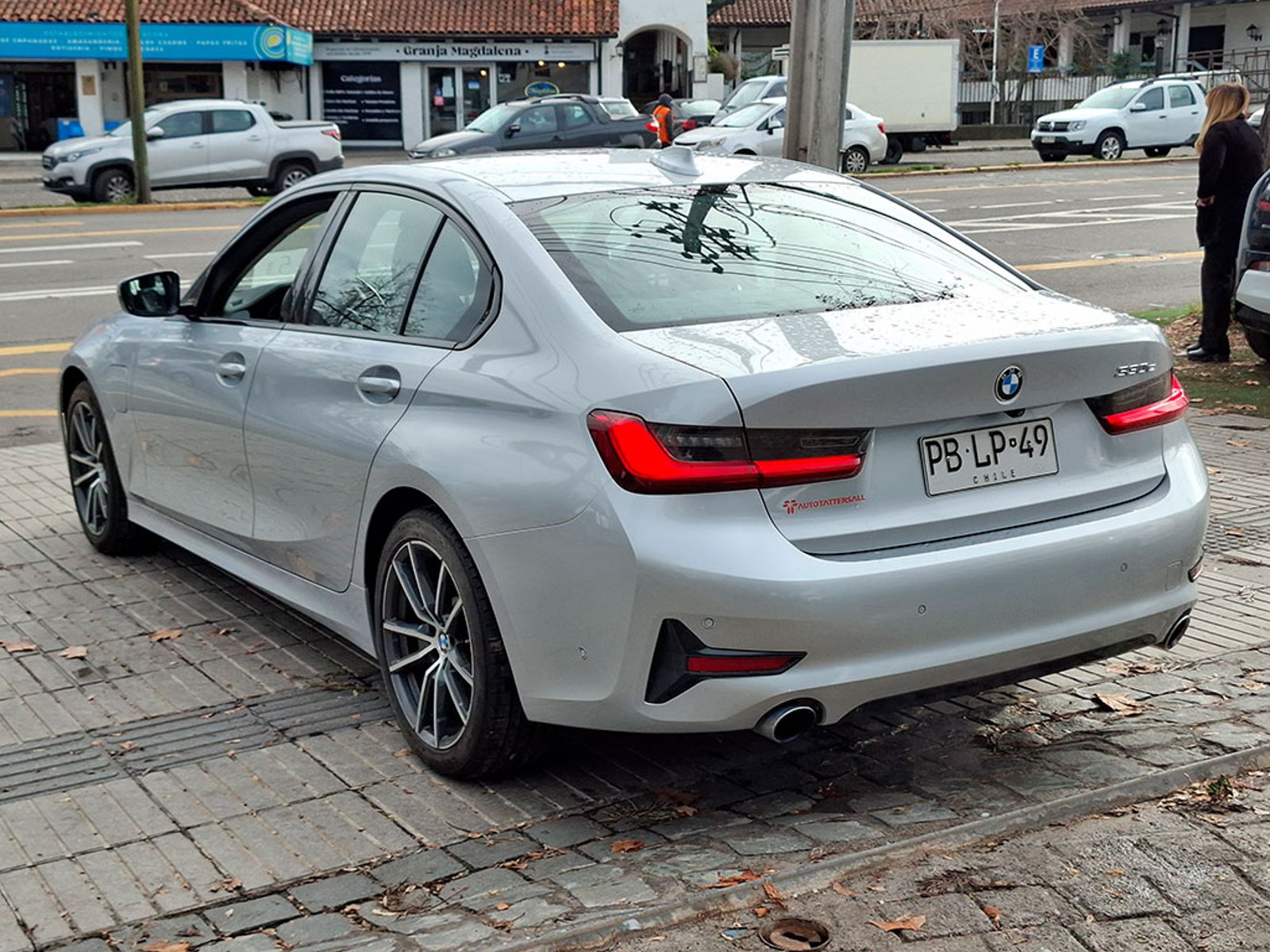 BMW 330 330 Ie 2.0 Hibrido 2020 - Imagen 4 de 20