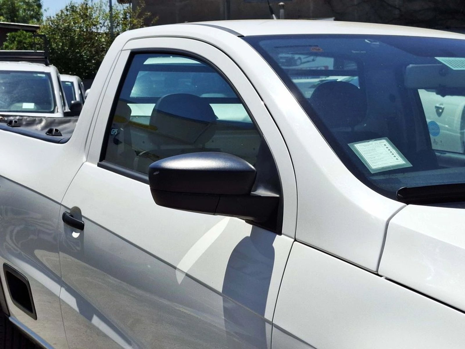 Volkswagen SAVEIRO 1.6  CABINA SIMPLE 2023 - Foto 4 de 20