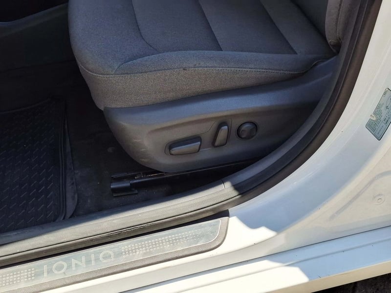 Hyundai IONIQ EV ELECTRICO 2021 - Imagen 15 de 20