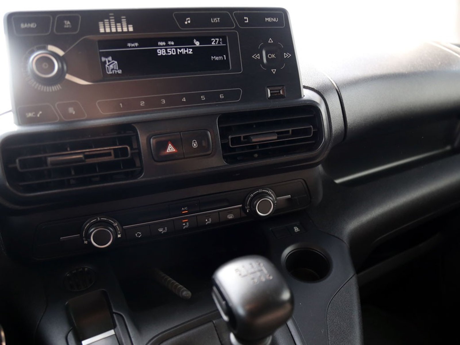 PEUGEOT PARTNER 1.5 L1 BLUEHDI 100 MT DIESEL 2023 - Imagen 17 de 17