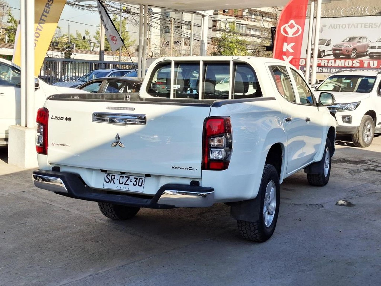MITSUBISHI L200 2.4 2023 - Imagen 7 de 20