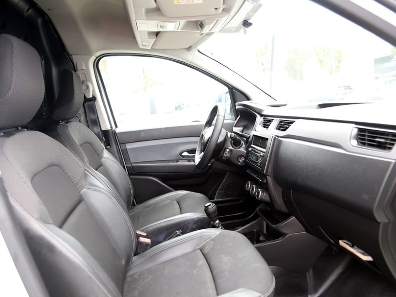 Renault EXPRESS 1.5 ZEN 2023 - Imagen 16 de 20
